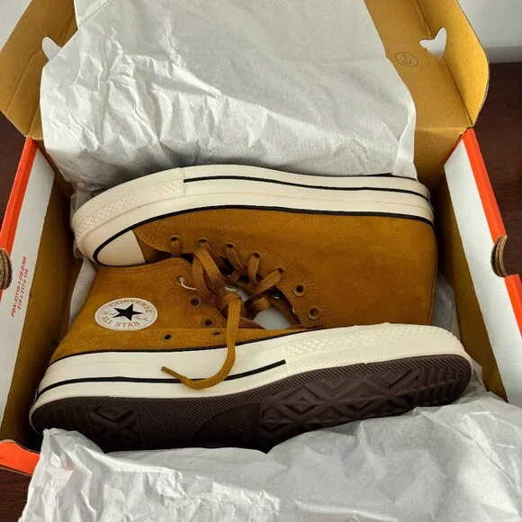 Converse Mustard Suede High Tops Size 9 New In Box - Picture 8 of 8